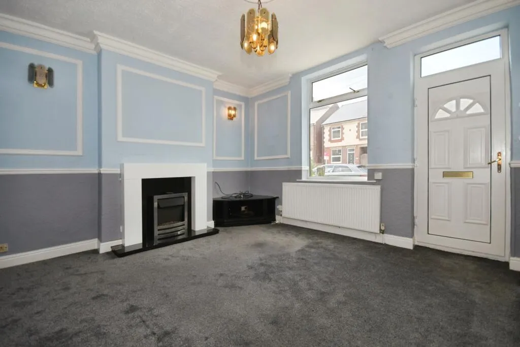 2 bed Terraced