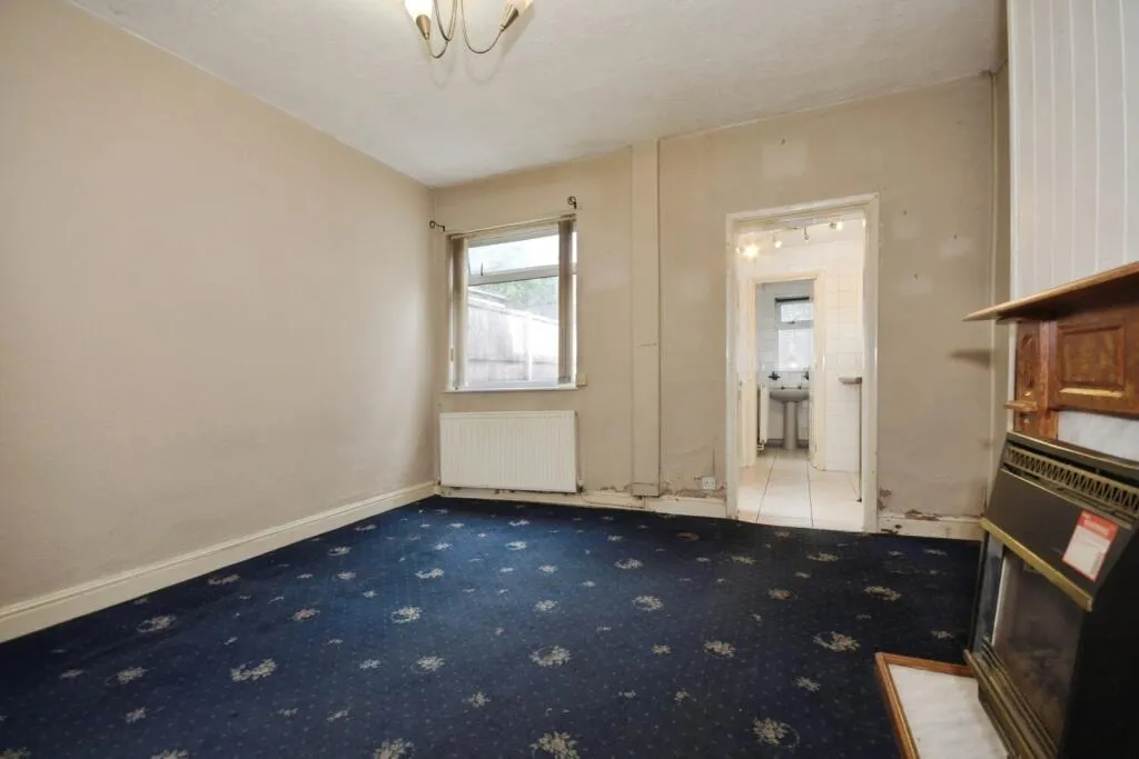 2 bed Terraced
