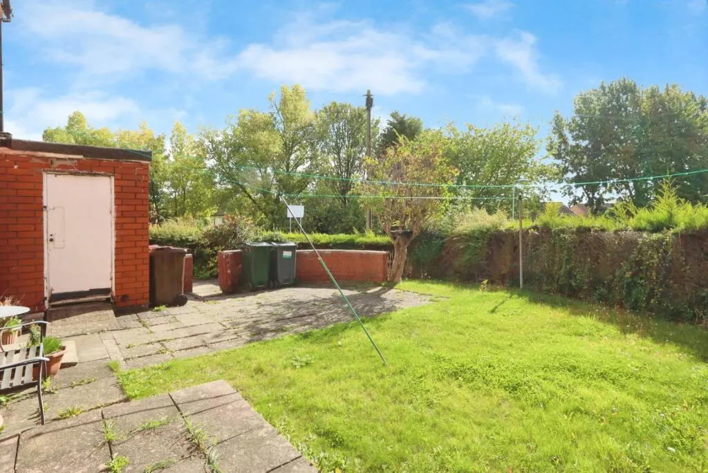 4 bed Terraced