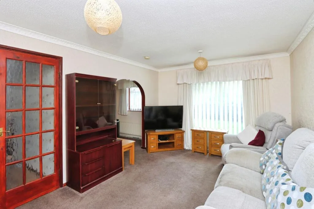 4 bed Terraced