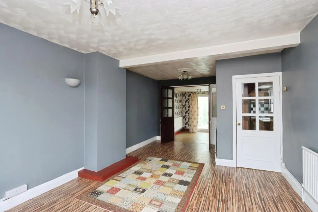 3 bed Semi-Detached