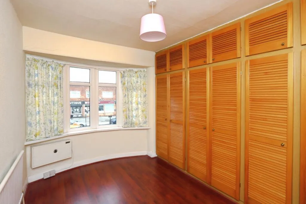 3 bed Semi-Detached
