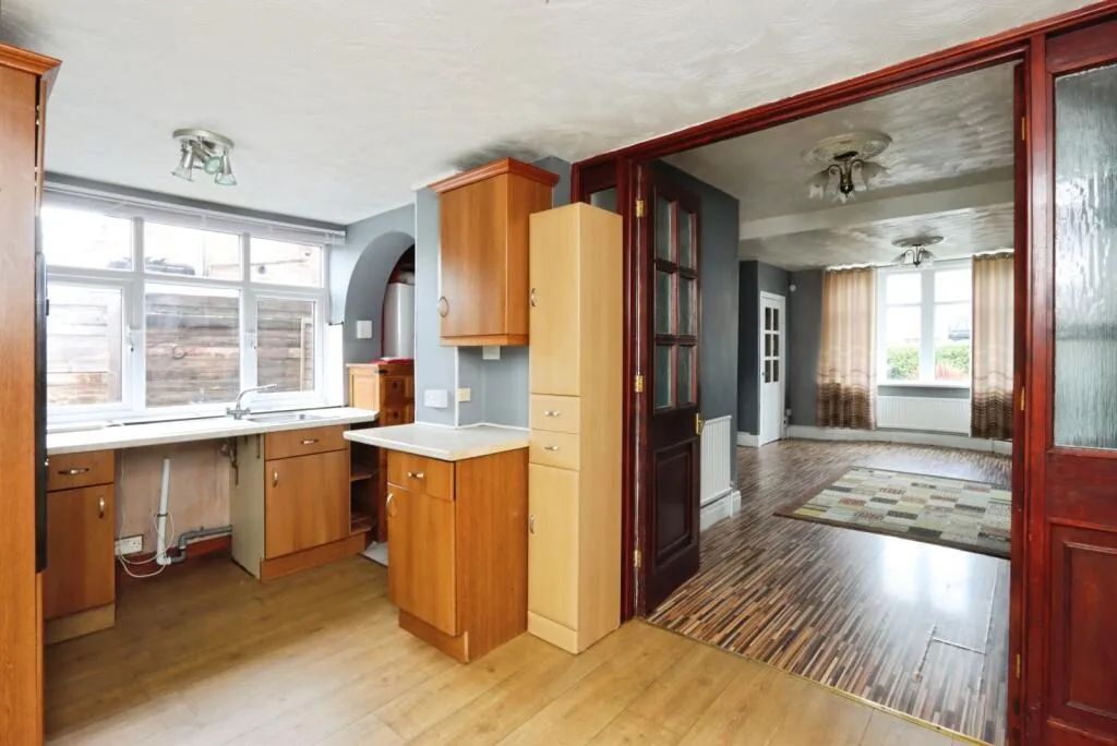 3 bed Semi-Detached