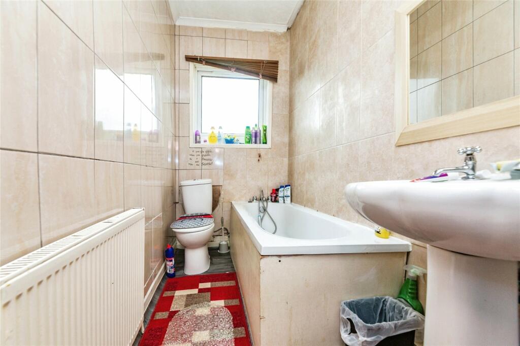 3 bed Terraced