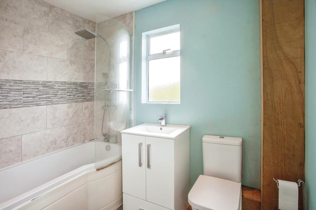 3 bed Semi-Detached