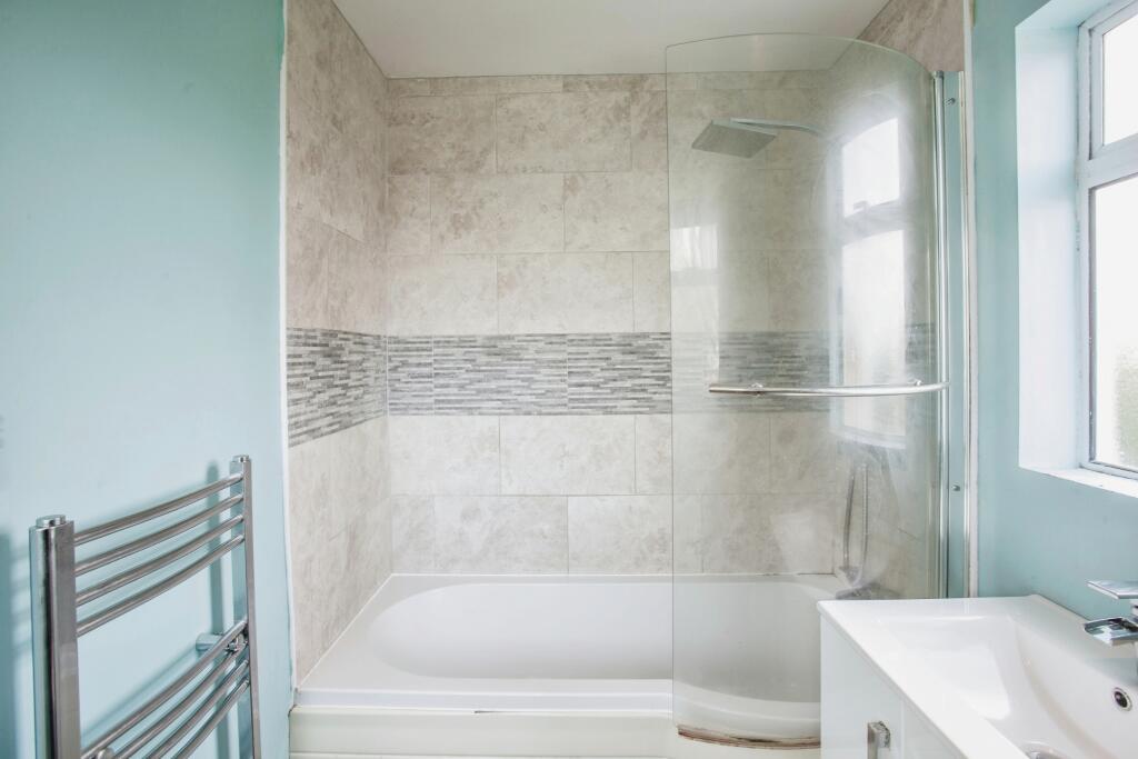 3 bed Semi-Detached