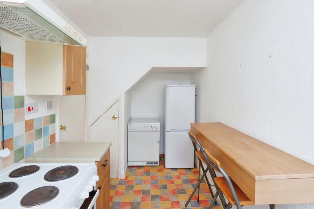 2 bed Town House