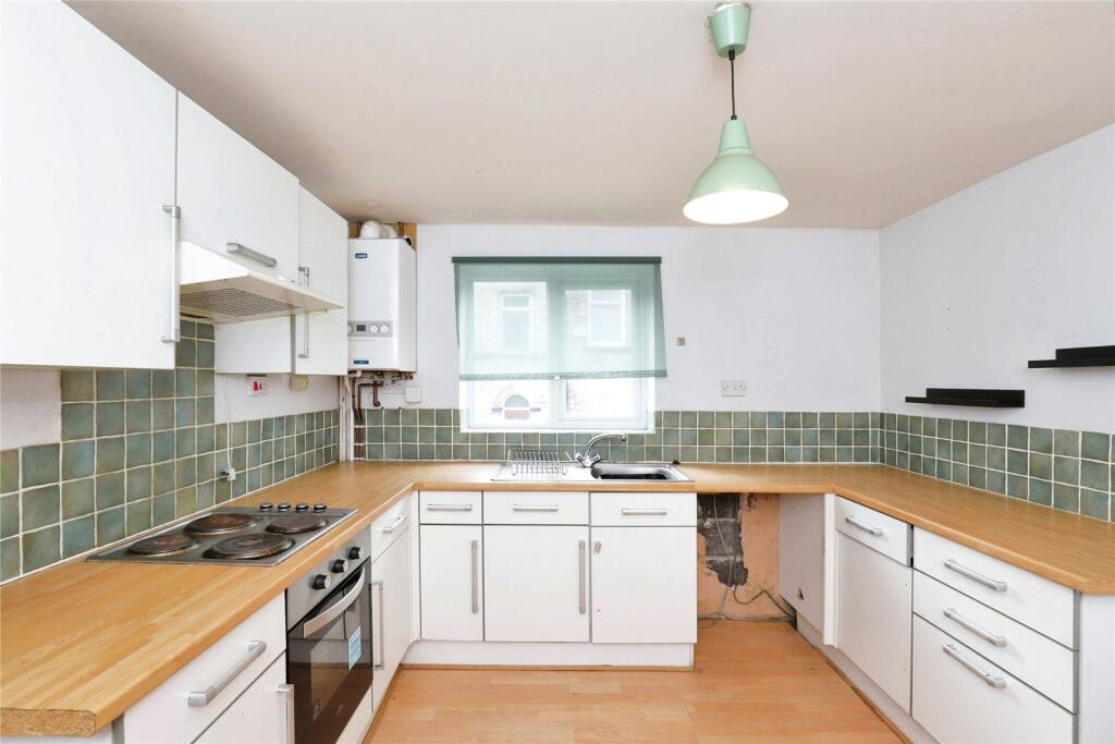 3 bed Semi-Detached