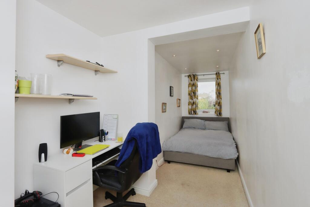 2 bed Terraced