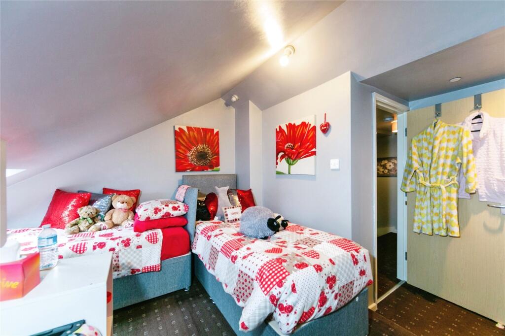 2 bed Apartment