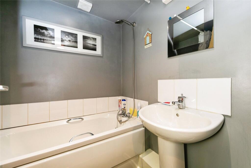 2 bed Apartment