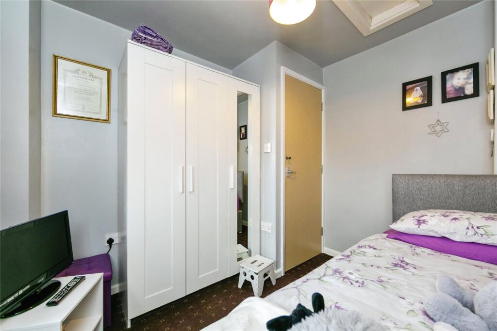2 bed Apartment