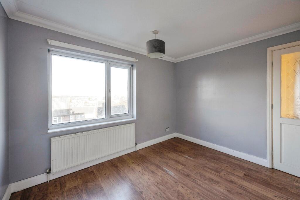 2 bed Semi-Detached