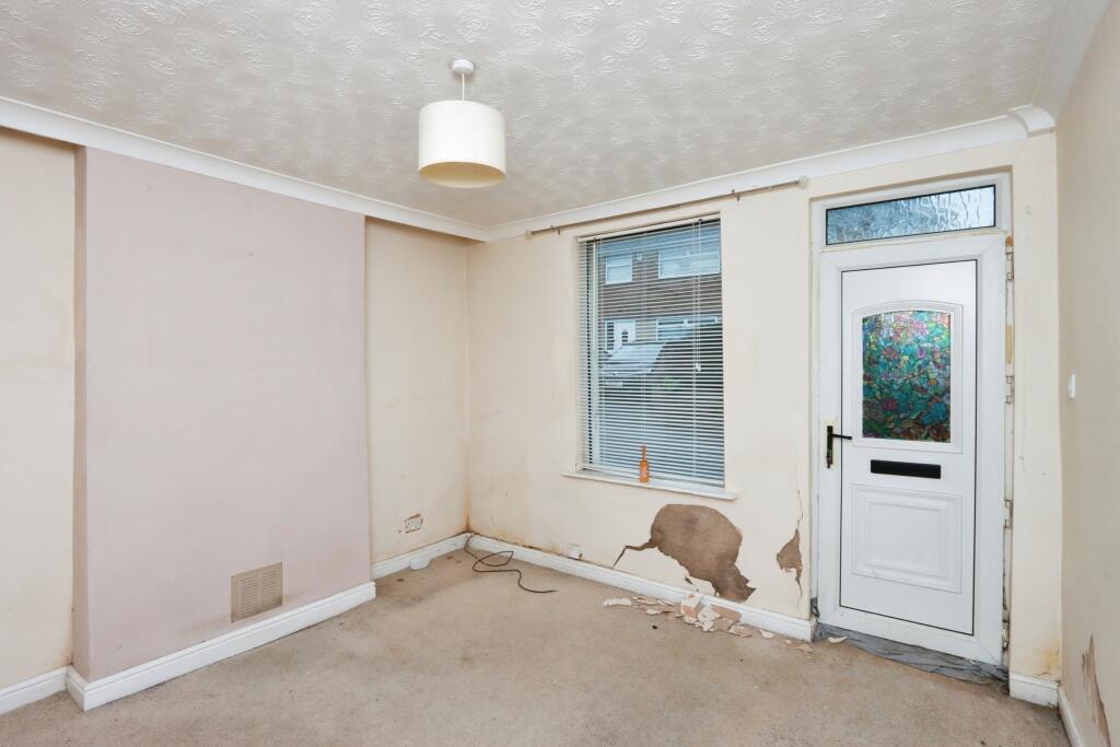2 bed End of Terrace