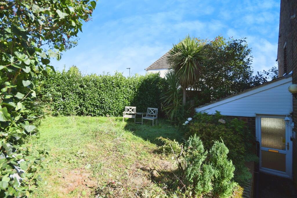 2 bed Semi-Detached