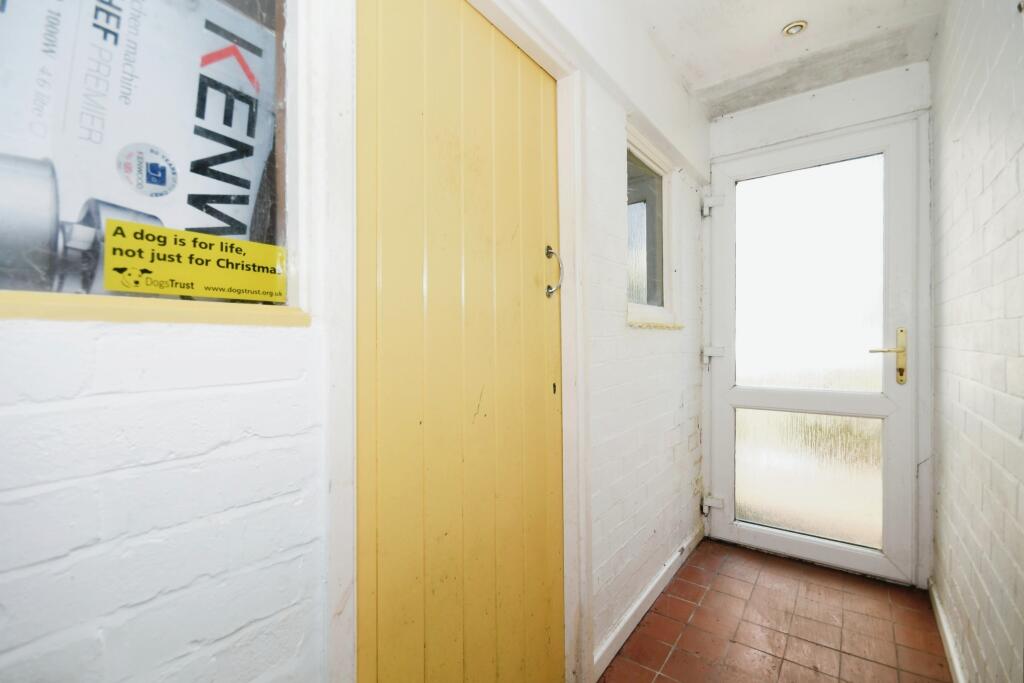 2 bed Semi-Detached