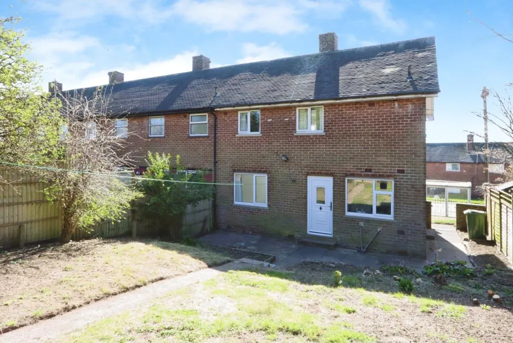 3 bed End of Terrace
