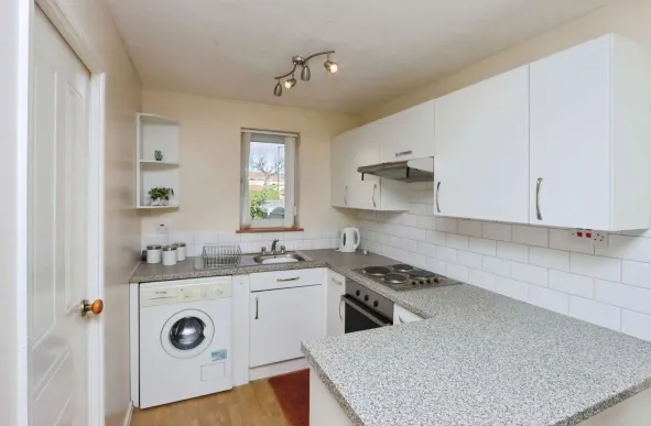 1 bed Maisonette