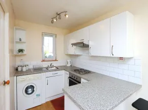 1 bed Maisonette