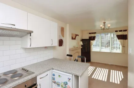 1 bed Maisonette