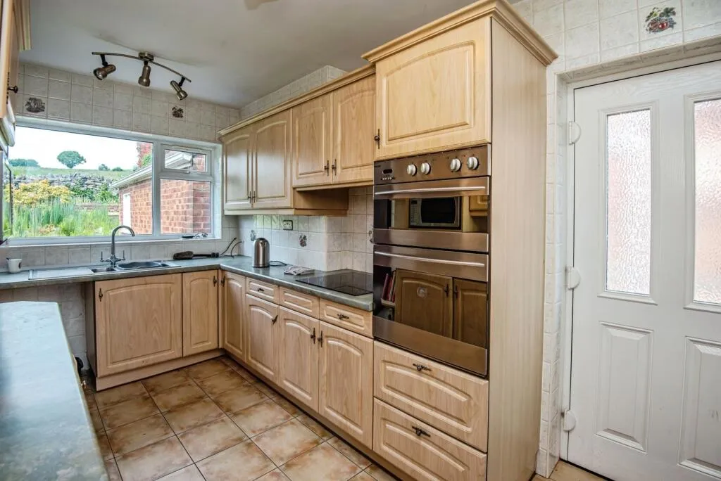 3 bed Detached