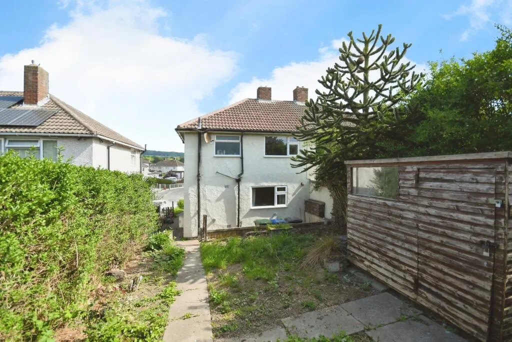 2 bed Semi-Detached