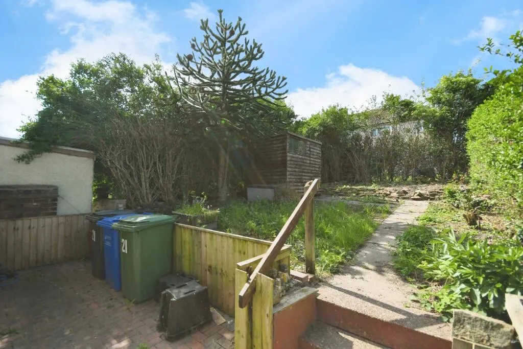 2 bed Semi-Detached