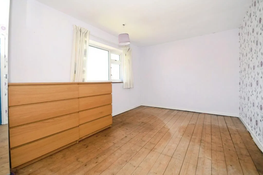 2 bed Semi-Detached