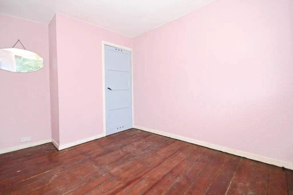 2 bed Semi-Detached