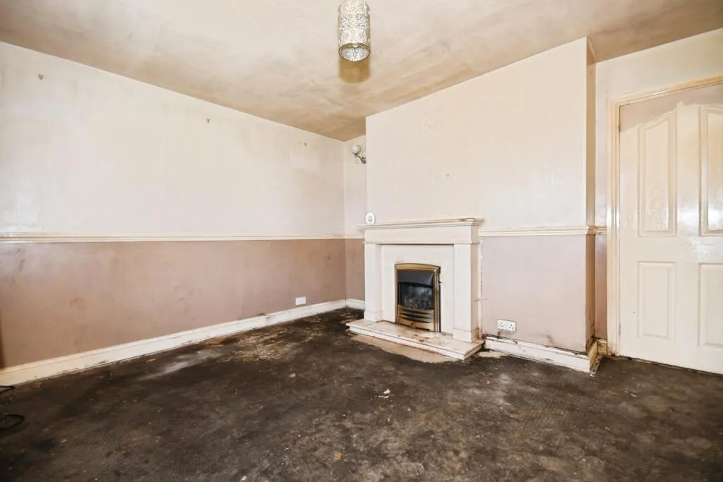 2 bed Semi-Detached