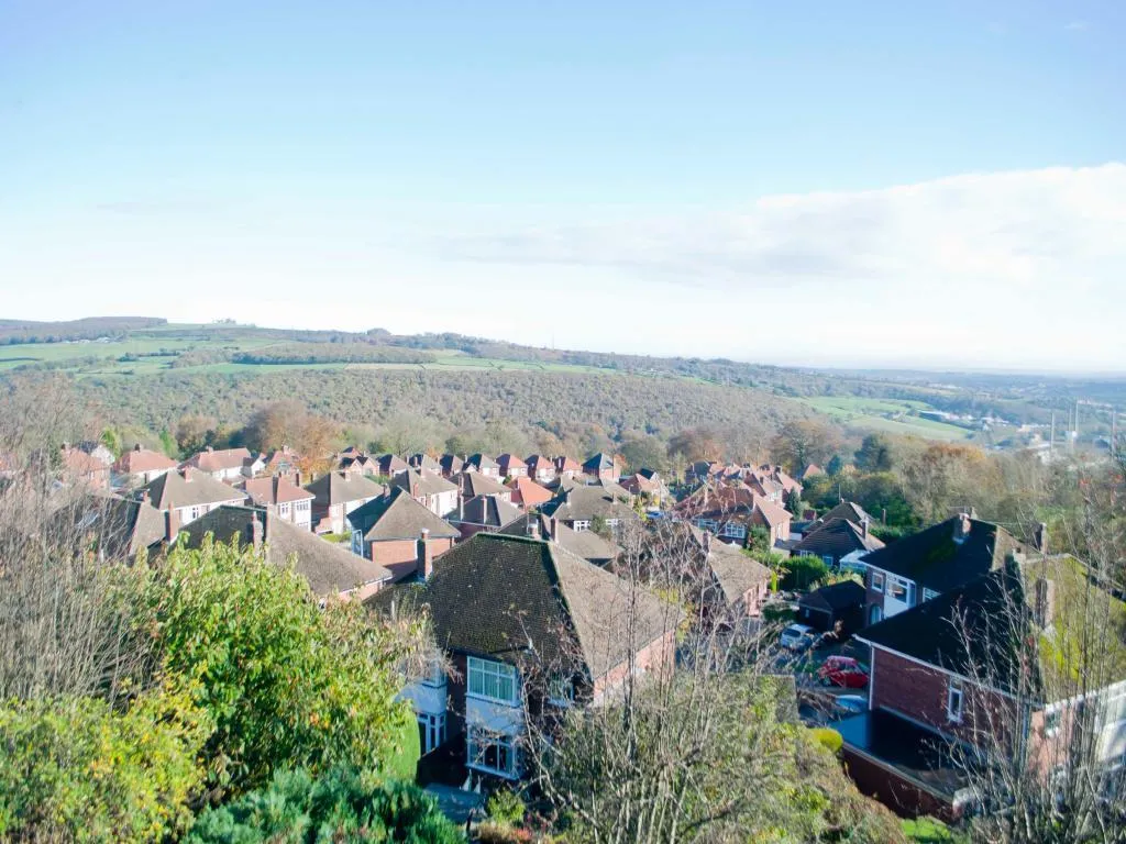 3 bed End of Terrace