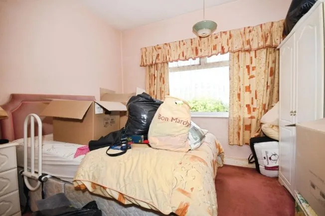 3 bedroom property for sale in Truswell Road, Sheffield, South Yorkshire, S10 - Guide price £230,000