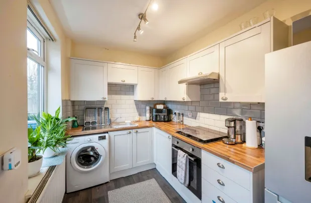 2 bed End of Terrace