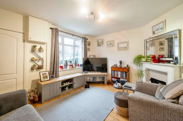 2 bed End of Terrace