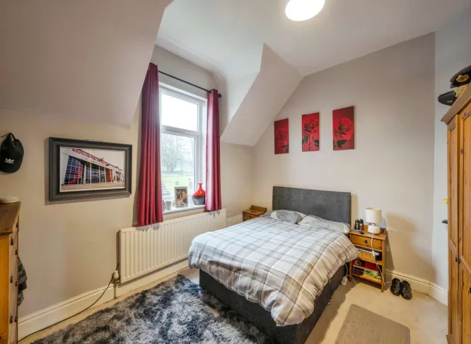 2 bed End of Terrace