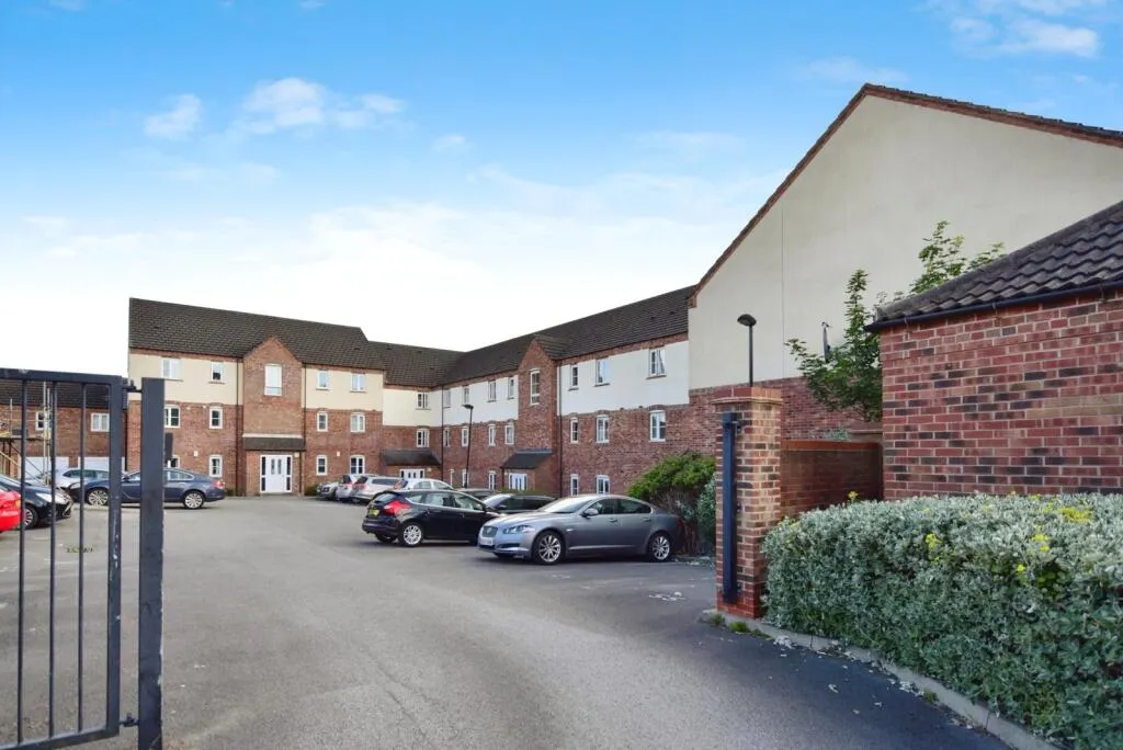 2 bed Apartment