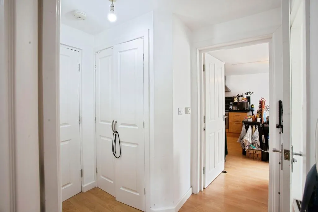 2 bed Ground Flat