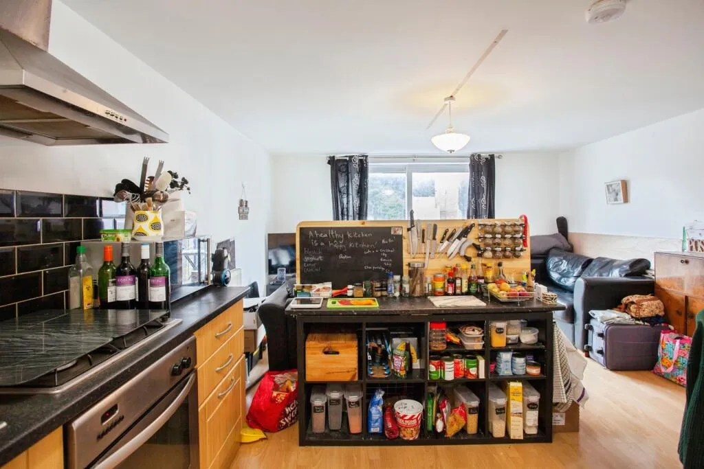 2 bed Ground Flat