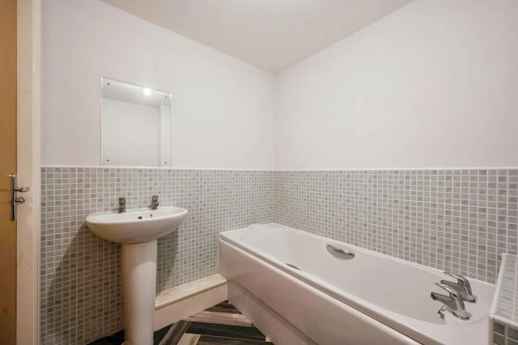 2 bed Apartment