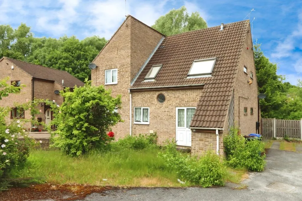 1 bed Town House