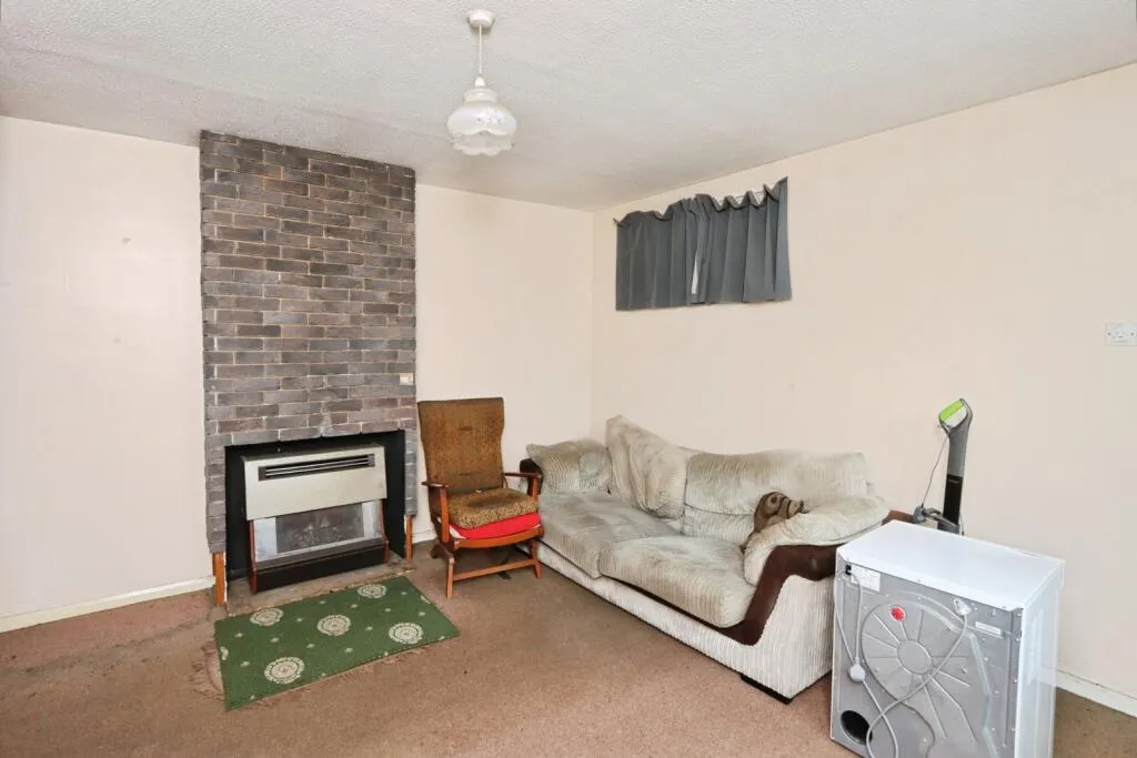 1 bed Town House