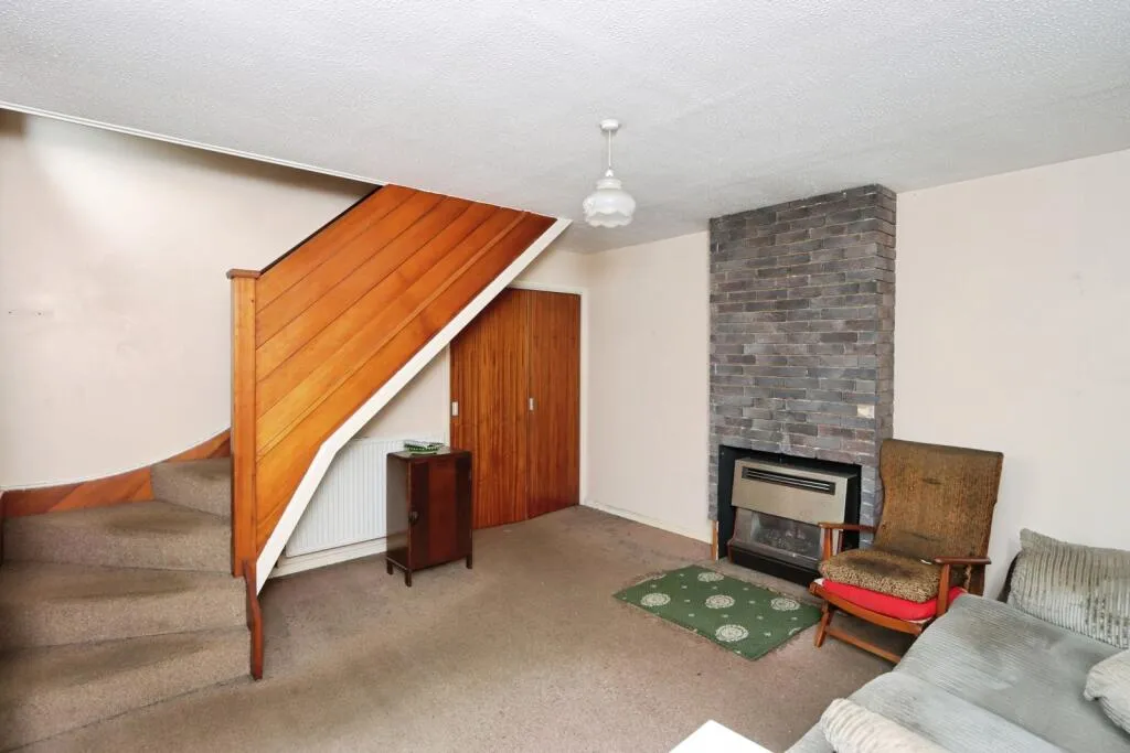 1 bed Town House