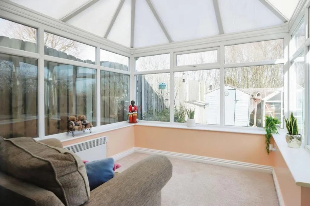2 bed Semi-Detached Bungalow