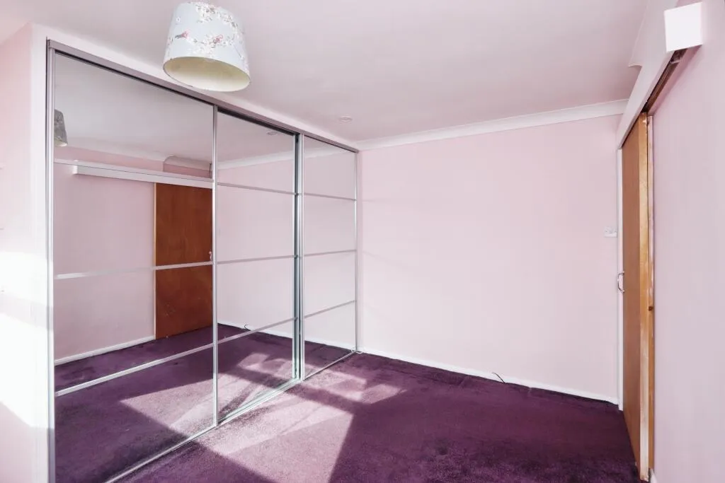 2 bed Semi-Detached Bungalow