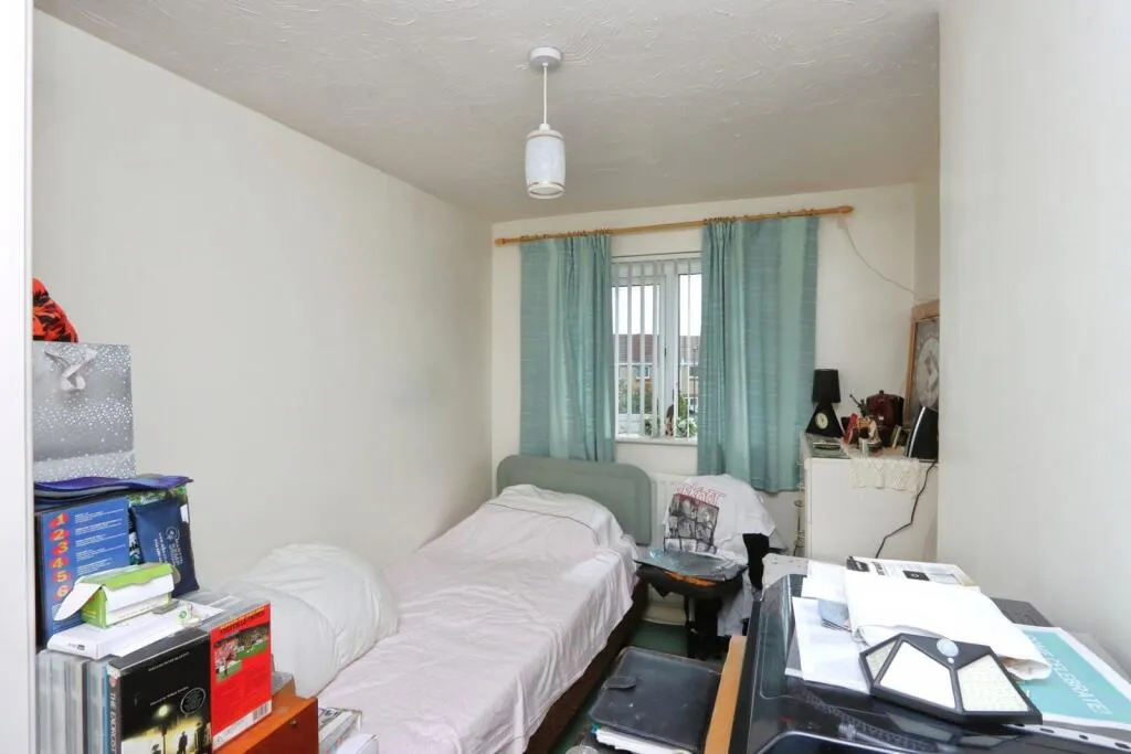 2 bed Semi-Detached