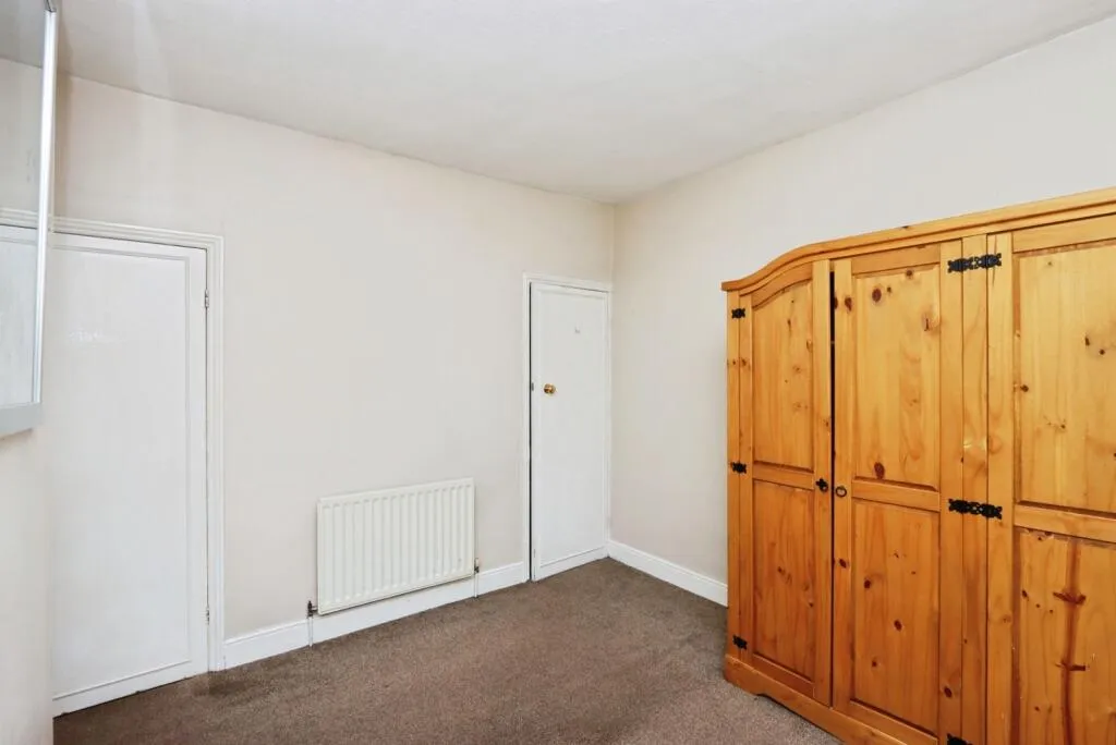 2 bed Terraced