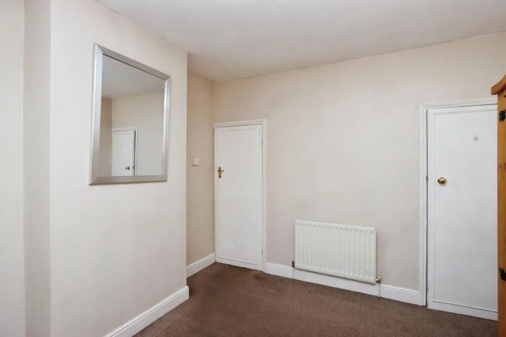 2 bed Terraced