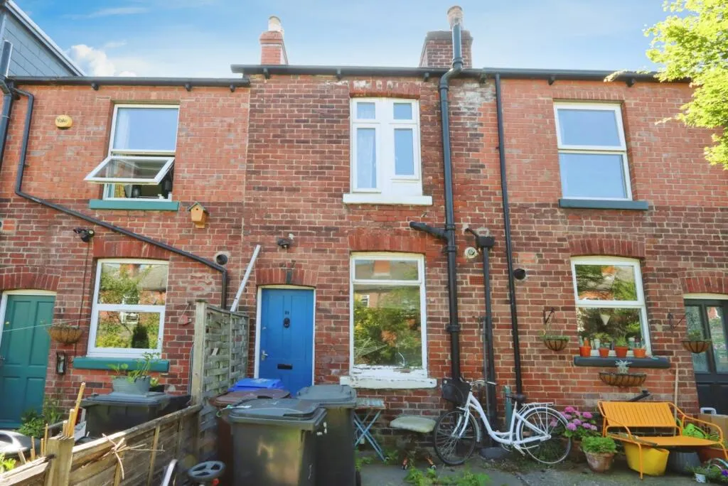 2 bed Terraced