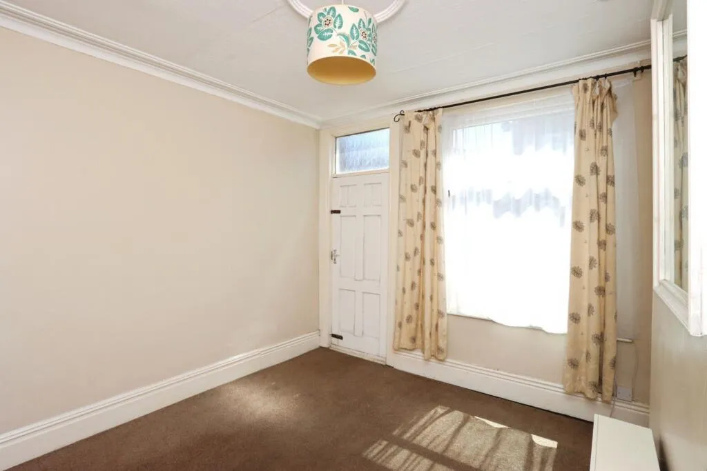 2 bed Terraced