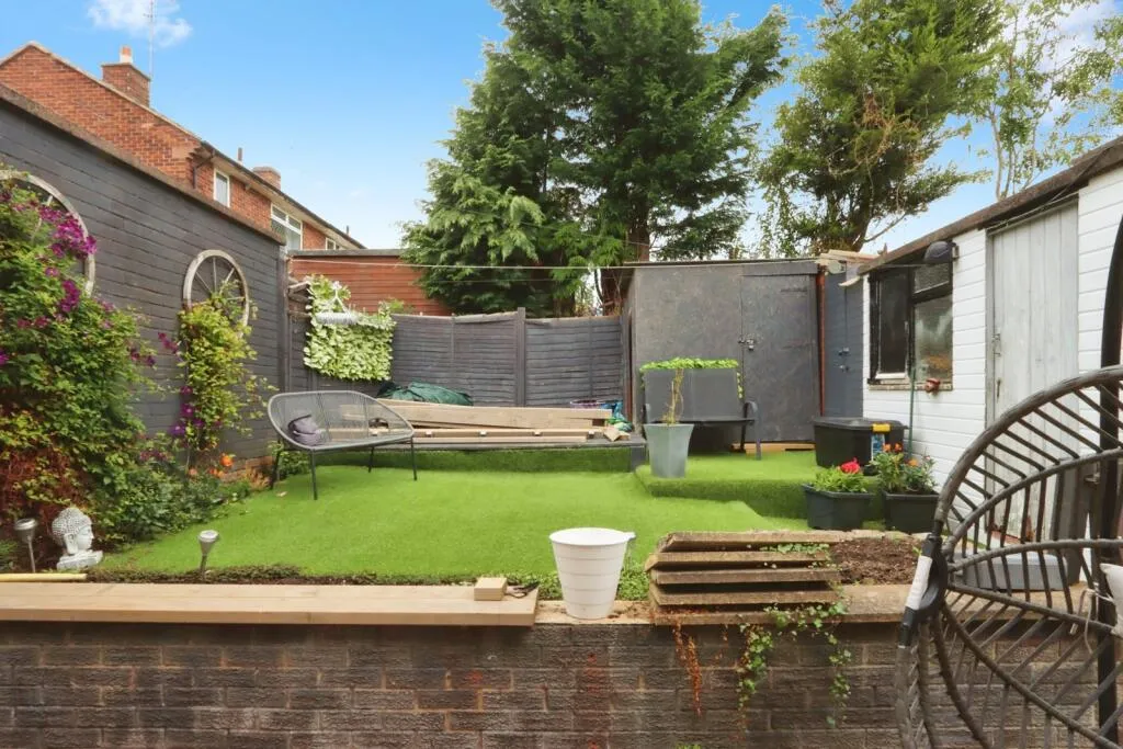 2 bed Town House